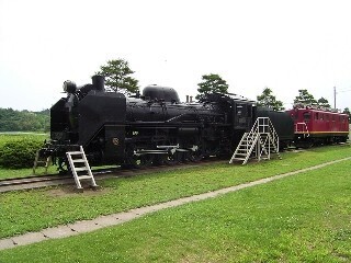 新潟県で40年ぶりにSLが飯山線を勇走!　「SL信濃川ロマン号」出発!