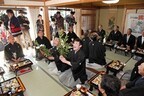 山口県防府市の「笑い講」は鎌倉時代から伝わる全国でも珍しい神事