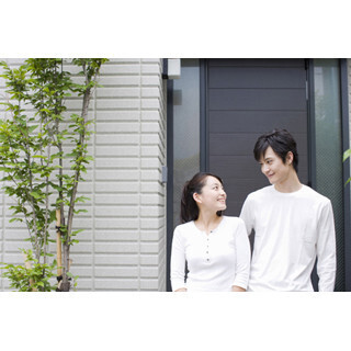 マネーのトリビア (35) ”親”や”夫”からもらったお金にも「贈与税」がかかるってホント?