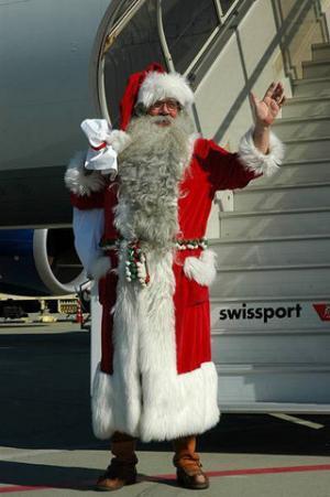 東京都の羽田空港とお台場に、フィンランドのサンタが登場！