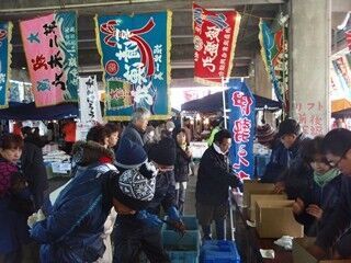 三重県志摩市の冬はうまい!　伊勢えびや牡蠣など新鮮な海産物が大集合!