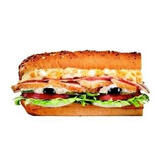 サブウェイで新サンド「ローストチキン＆たまご」「えび＆紅ずわいがに」発売