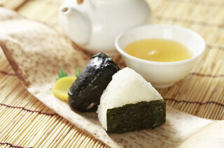 「さよなら三角」は英語にもある？【知っているとちょっとカッコいい英語の小ネタ】