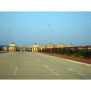 ミャンマーの”人工首都”「ネピドー」を見た!--遷都の理由は依然「?」