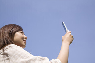 やってない?　携帯電話の間違った出方【社会人のマナー】