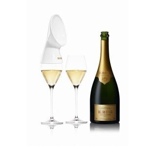 20年物のシャンパンと泡の音を、名門ワイングラスで楽しむセット限定販売