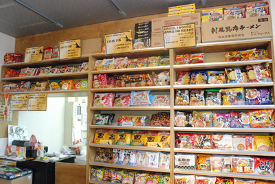 【突撃！COBS】原宿発！　インスタントラーメン専門店に突撃取材！