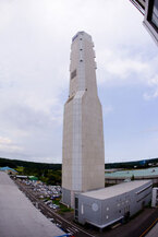【突撃！COBS】巨大！　日本オーチスエレベータの試験塔を見学してきた！