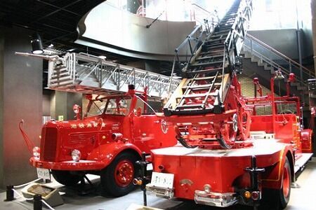 【雑学キング！】消防車は赤ではない!?　専門家に聞いた消防トリビア