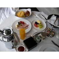 【エンタメCOBS】世界の朝食、朝から何キロカロリー？