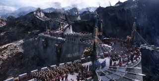 舞台は万里の長城! チャン・イーモウ監督の最新作が3位初登場 - 北米週末興収