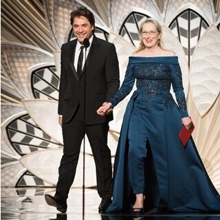 メリル･ストリープ、シャネルのデザイナー批判「アカデミー賞を台無しに」