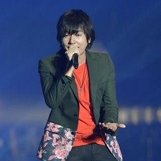 flumpool山村隆太に「ナナリュー!」と熱い声援 -『超十代』でライブ披露