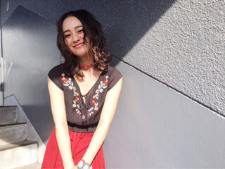 岡田結実のオトナな雰囲気にファン興奮「いつもと雰囲気がちがう!!」