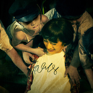 滝沢秀明×有岡大貴、「大きすぎる先輩」と「成長する後輩」が撮影の思い出を語り合う- 映画『こどもつかい』対談