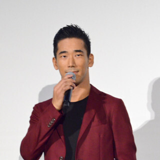 小林直己、『HiGH&LOW』”源治”人気に驚き! メンバー称賛に「照れます」