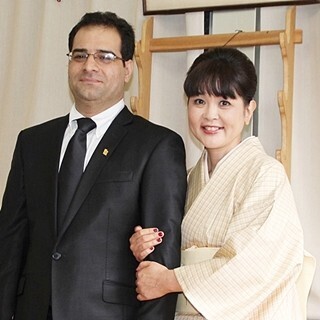 泰葉、イラン人婚約者と会見「感無量」- 19年12月に引退「子供を作りたい」