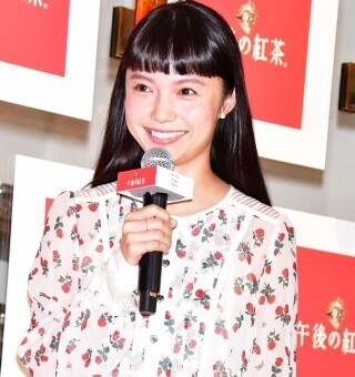 宮崎あおい、休息時の過ごし方は「レモンティーを飲んでホッと一息」