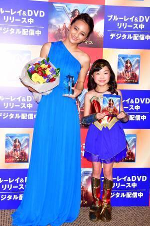 岡田結実、両親の離婚騒動は「悲しいことだと思っていません」