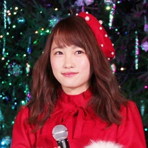 川栄李奈のサンタ姿に「可愛すぎる」とファン絶賛