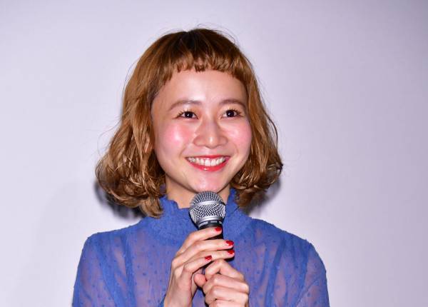 三戸なつめ、"くまだんご"ヘアを女子中高生に伝授