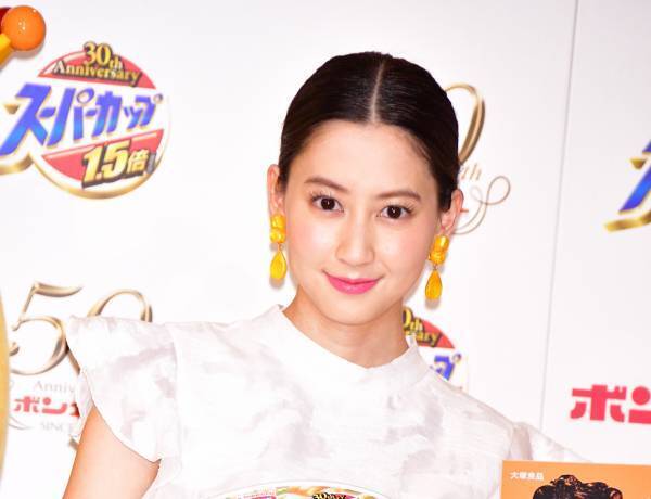 河北麻友子、庶民派アピール カップ麺「全然食べます!」