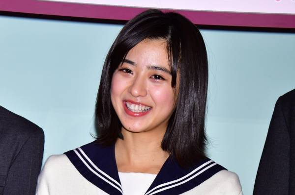 黒島結菜、W主演を務めた小瀧望に感謝「色々と引っ張ってくれた」