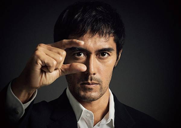 『祈りの幕が下りる時』Filmarks&ぴあの初日満足度でダブル1位