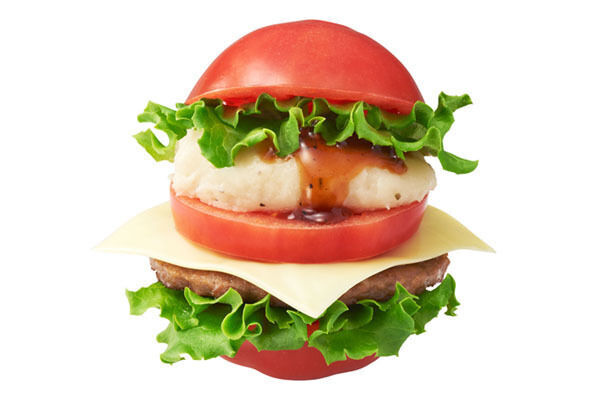 モスバーガー、トマト丸ごと使用の「とま実バーガー」を発売