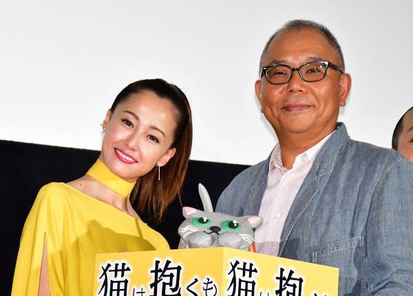 沢尻エリカ、犬童一心監督からの手紙に涙｢自分の役者人生の中で大切な作品｣