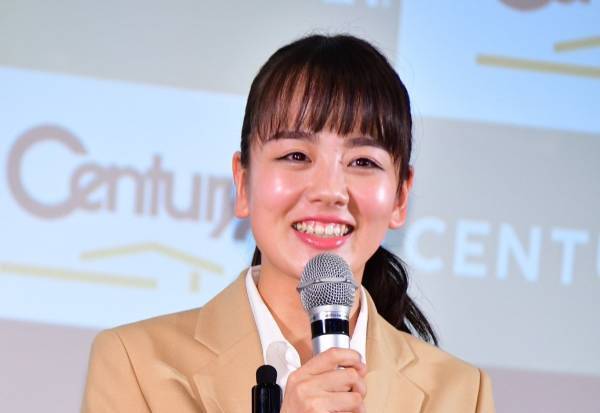 伊原六花、大ファンのちゅうえいからギャグを伝授されて「次まで完璧に!」