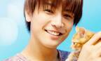 岩田剛典、思わずキス…!? 愛らしすぎる子猫とのメイキング映像公開