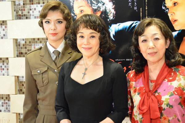 大竹しのぶ、毎日「命を削ってる」 4回目の『ピアフ』開幕