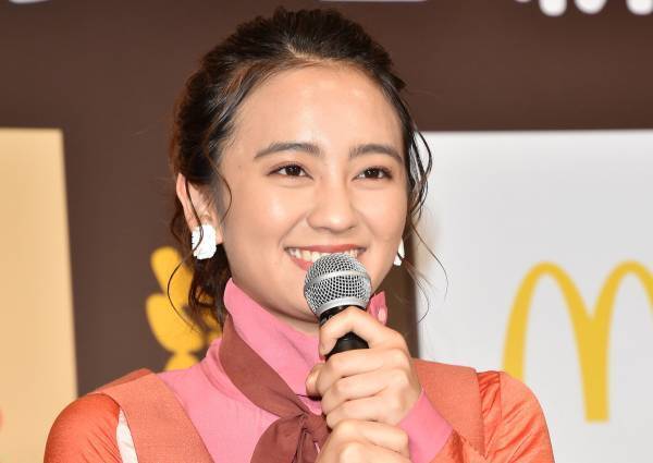 岡田結実、終始ニコニコな蝶野正洋は「一家に一台、近くにいてほしい」