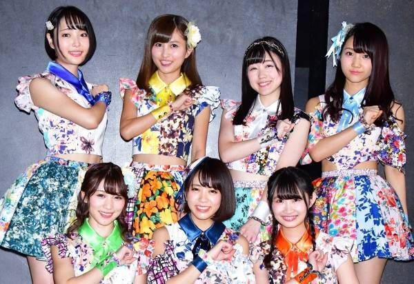 浅川梨奈、新メンバー7人が加入した新生SUPER☆GiRLSに期待