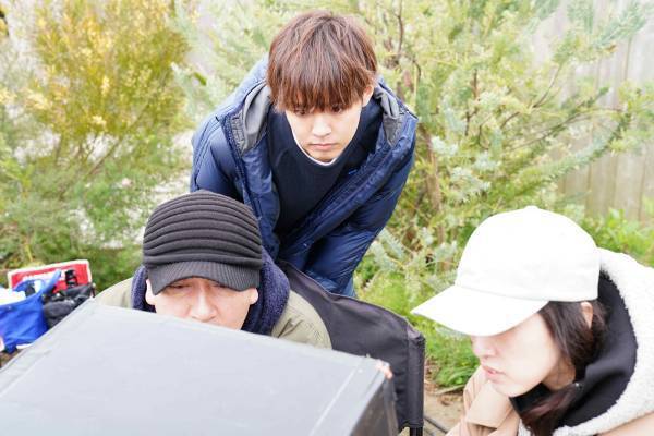 片寄涼太＆橋本環奈、デートシーンで思わず「サービスカット」 SPメイキング公開