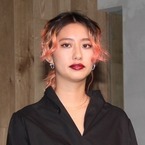 中田みのり、ウエスト＆美脚チラリ!「海外でも頑張っていきたい」と意欲