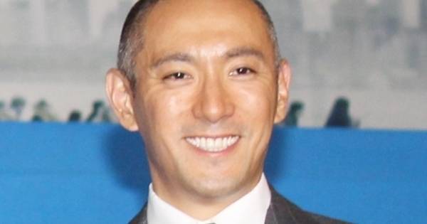 V6・三宅健、本番中にもドッキリを仕掛ける海老蔵に「小学生かよ！」