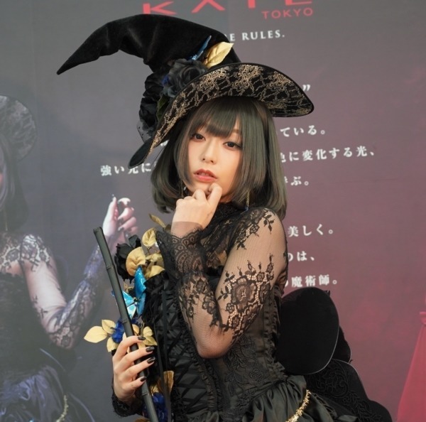 宇垣美里、妖艶な魔女コスにご満悦「人間ども魅了してやる」