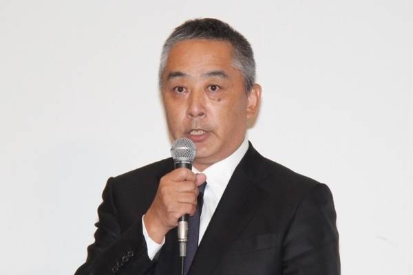 吉本の岡本社長「テープ回してないやろな」は“冗談”「和ませようと…」