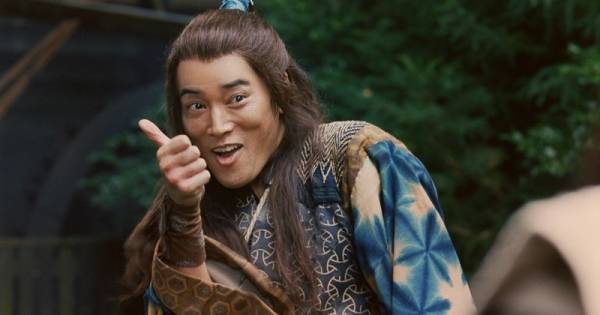 浦島太郎、鬼退治の道中で爆買い　ノリノリでダンスも道に迷う