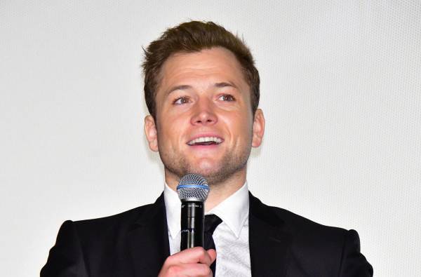 タロン・エガートン、E・ジョンを演じて「特別で魔法のような経験だった」