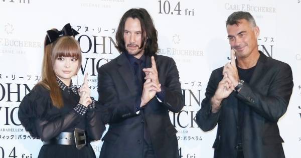 キアヌ･リーブス、きゃりーぱみゅぱみゅの忍者ドレス絶賛「ファンタスティック!」