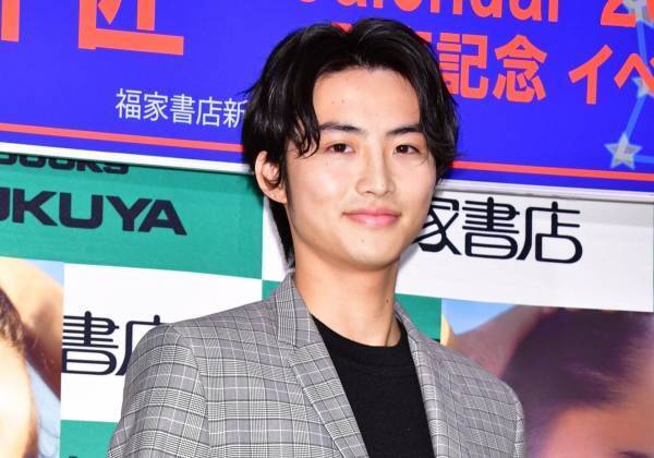 岐洲匠、カレンダーで肉体美を魅せる「しっかりと身体を鍛えました」