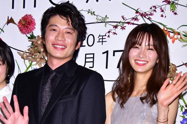 岡崎紗絵、田中圭に感謝「初日からフランクにしていただいて」