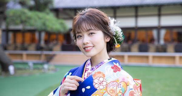 小芝風花、地震報道の女子アナ役でも話題「何事も真摯」な役作りの心得