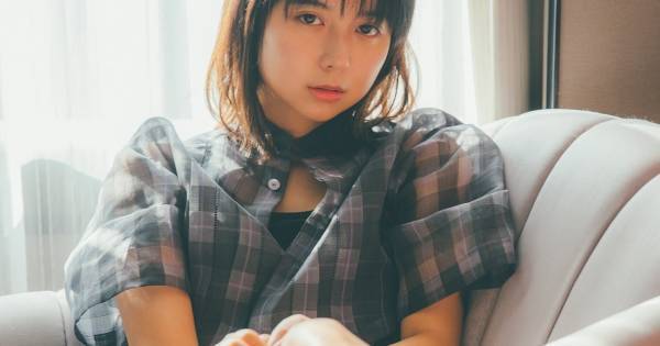 上白石萌歌、20歳の誕生日に初写真集発売「知らない表情に出会えた」