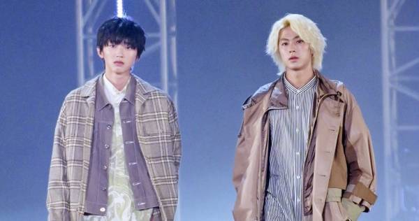 道枝駿佑＆佐藤龍我、アースカラー衣装で魅了! 2回目のTGC出演