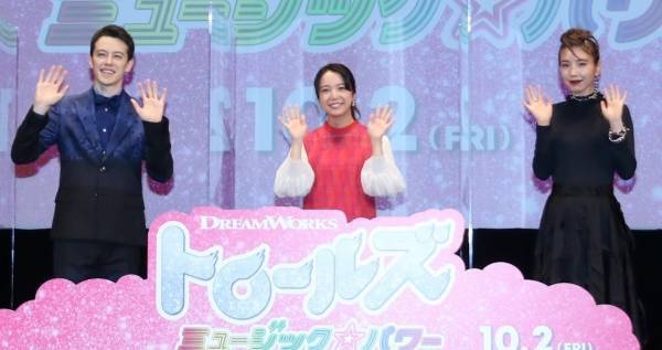 上白石萌音、ウエンツ瑛士らと美しい歌声披露「ハーモニーって最高」【動画あり】