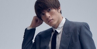 松島庄汰、30歳記念にカレンダー発売　半年トレーニングで美腹筋も